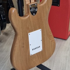 SX Chitarra elettrica ST-model Ash Series, legno naturale - usato - vai con la sigla