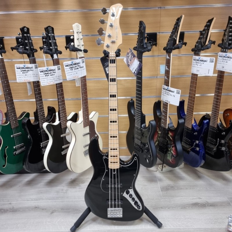 MARCUS MILLER V7 Vintage Alder-4 (2nd Gen) BLK Black - usato MARCUS MILLER V7 Vintage Alder-4 (2nd Gen) BLK Black - usato